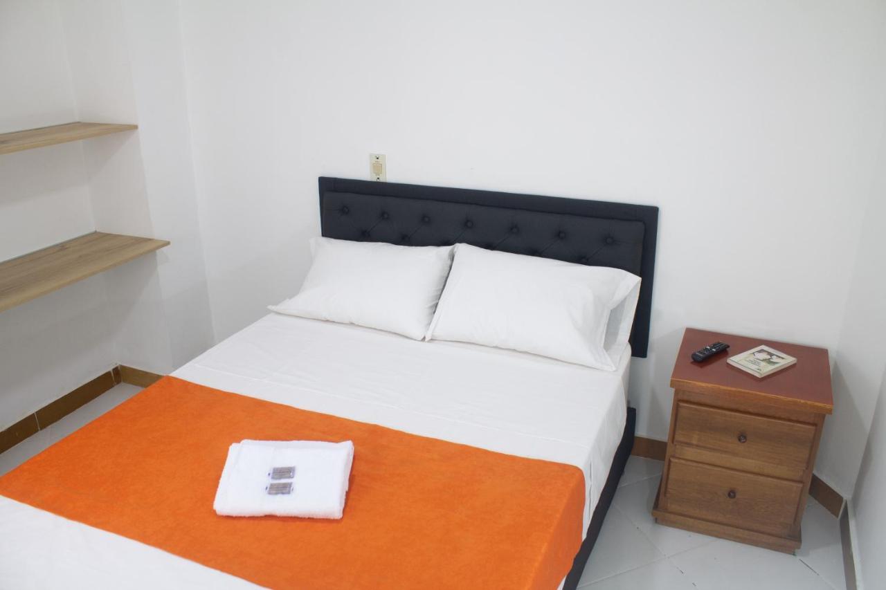 Hotel Picasso 70 Medellin Exterior photo